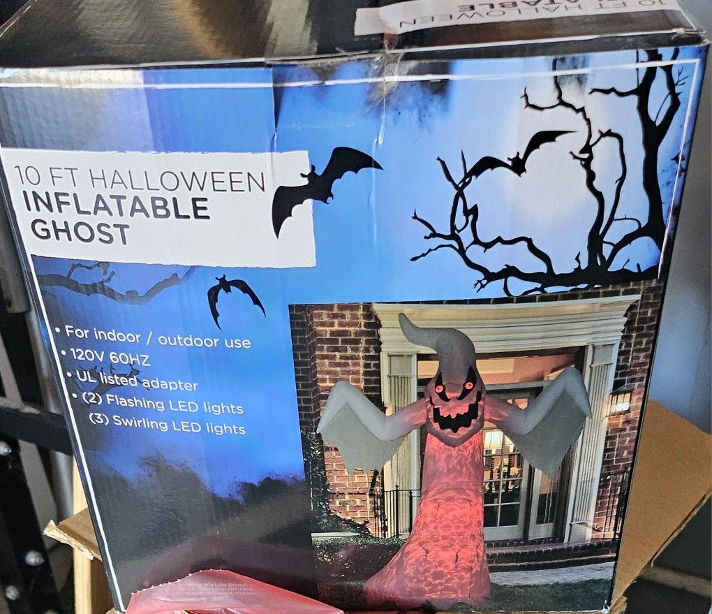 Inflatable Ghost
