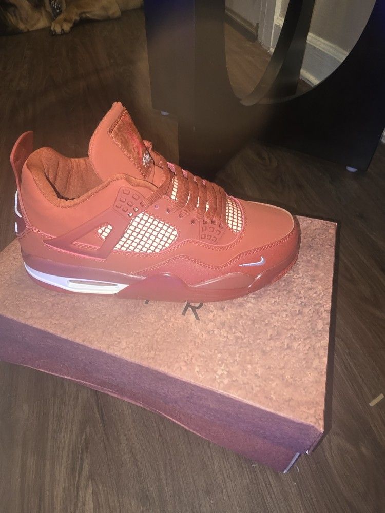 Brand New Size 8
