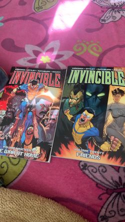 Invincible comic book vol 20 and 19
