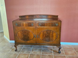 Vintage Wood Buffet Cabinet / Credenza