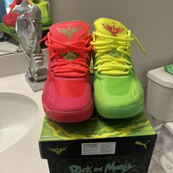 Rick And Morty MB1 Preowned Sz 12