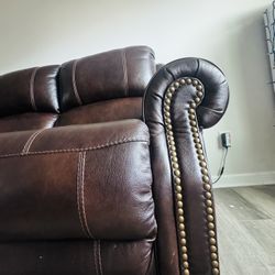 Reclining Sofa 