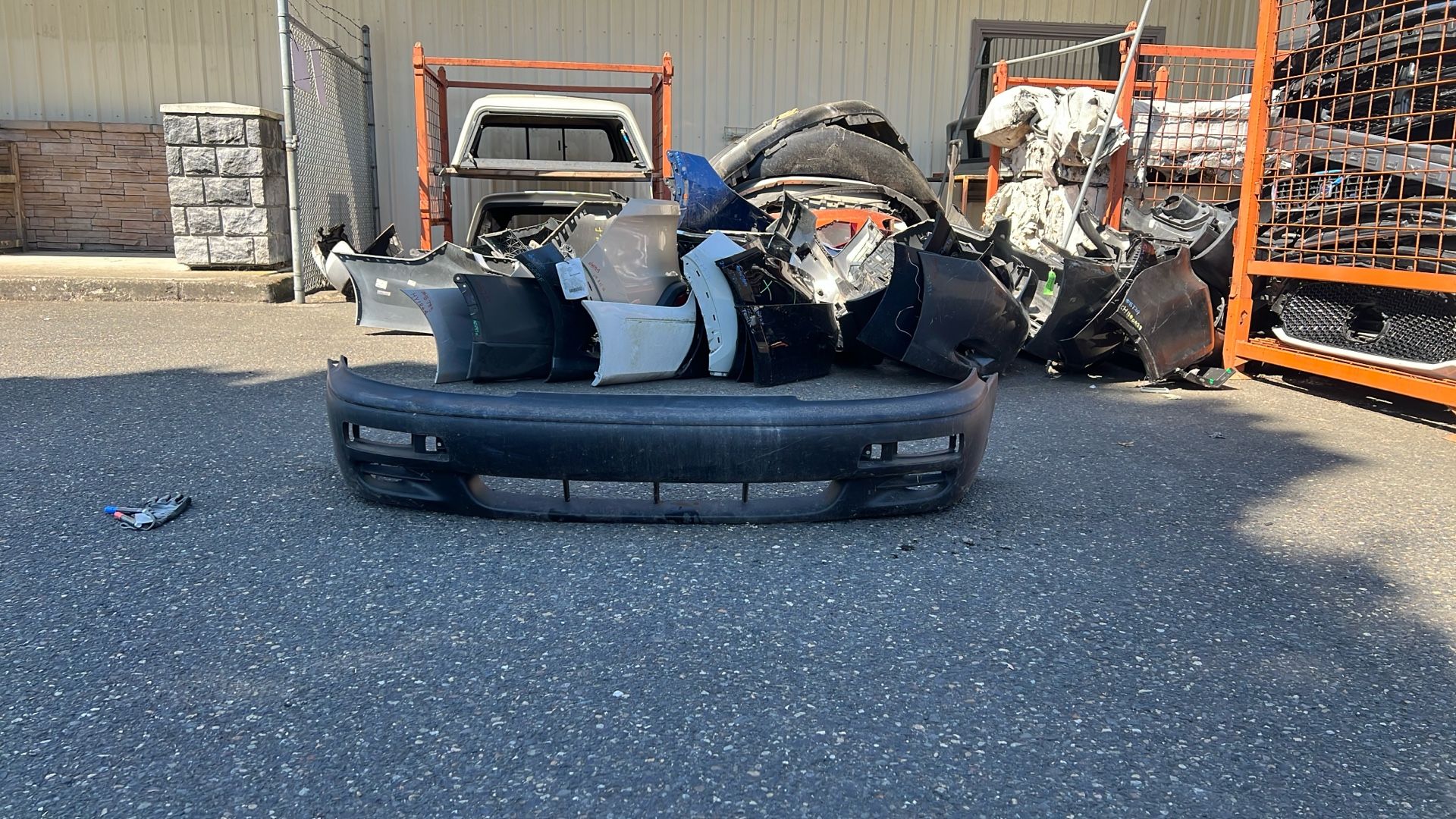 1995 To 1996 Toyota Camry Front Bumper #B798 TO1000 177