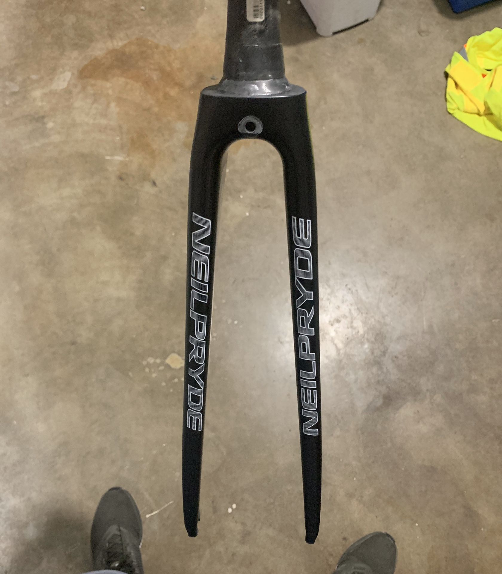 Neilpryde carbon fiber bike fork