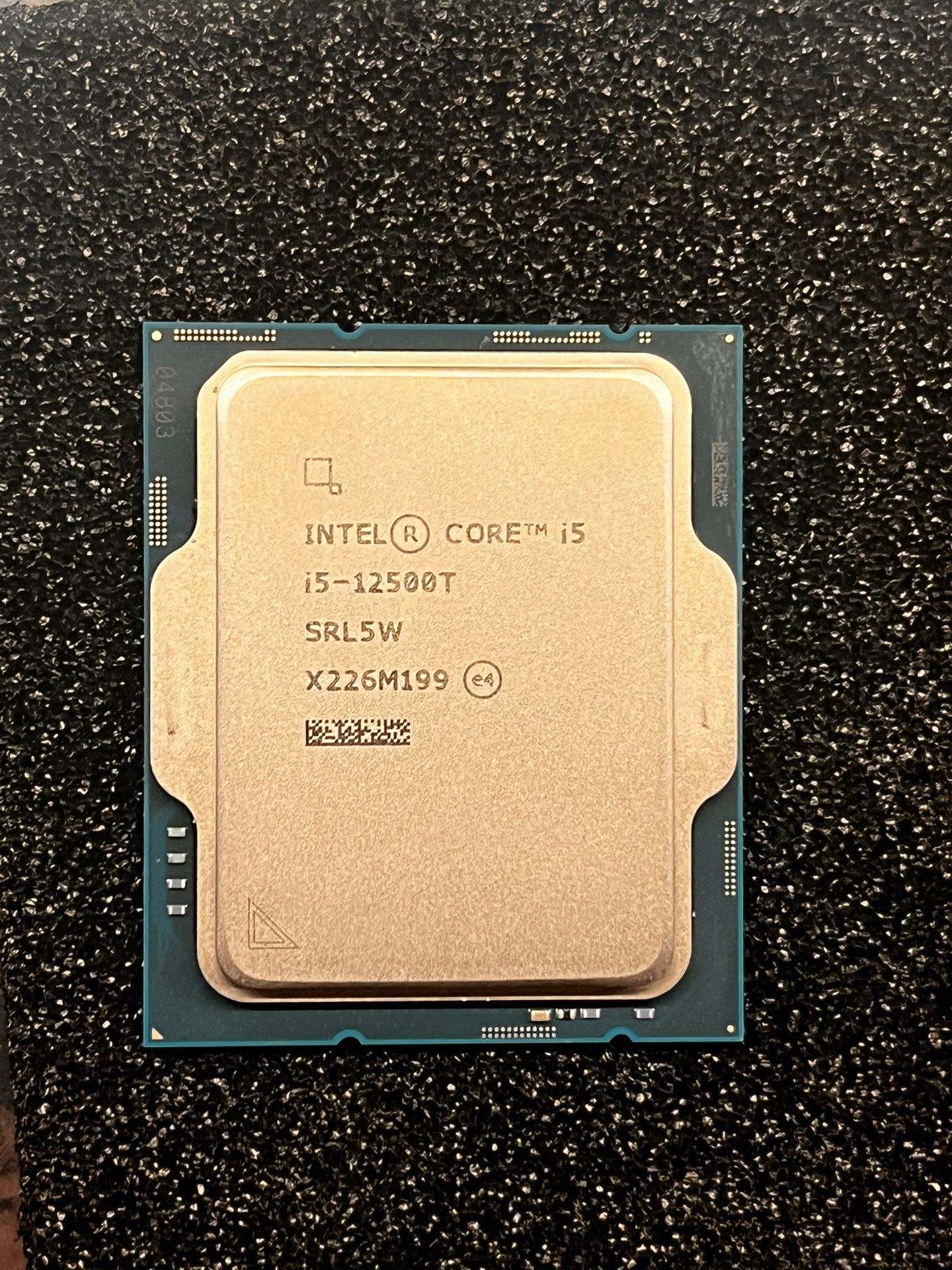 i5 Core 12500T 2.0GHz(4.4GHz Turbo) 6CPU-nits