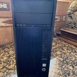 HP Z240 Desktop Intel I5 16Gb RAM 240GB SDD+DVD