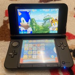 Blue Nintendo 3DS XL