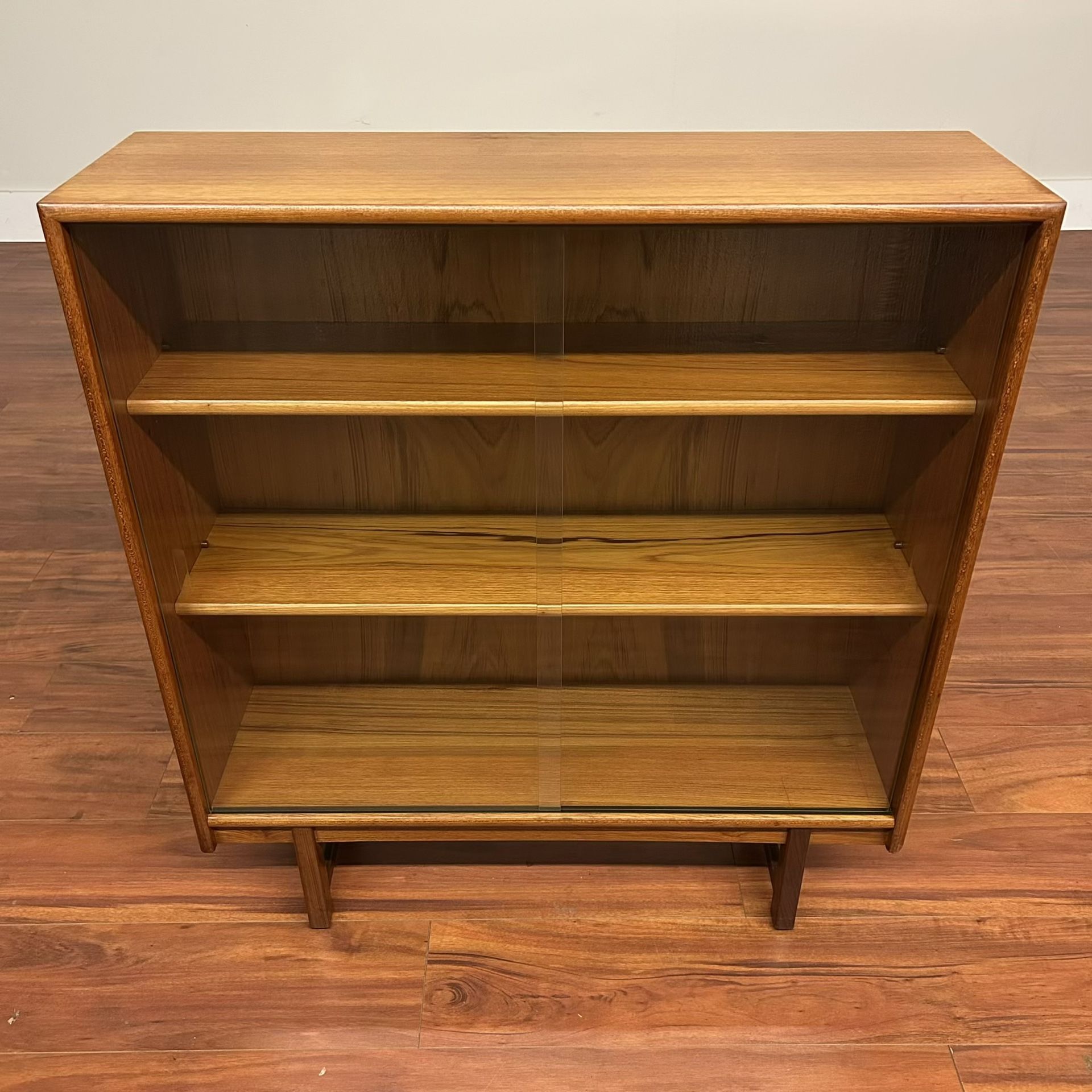 Vintage Teak Glass Door Bookcase Display - Many More Items In Stock!