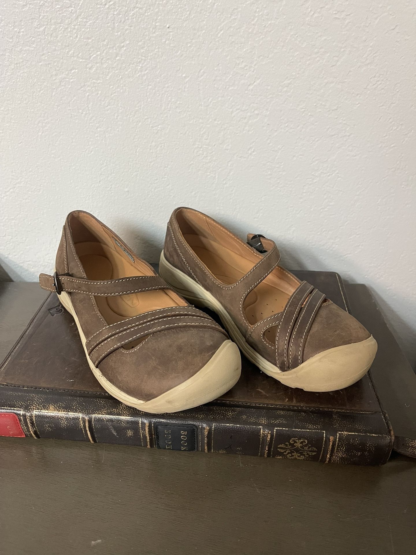 Keen Presidio II Cross Strap Mary Jane Shoes