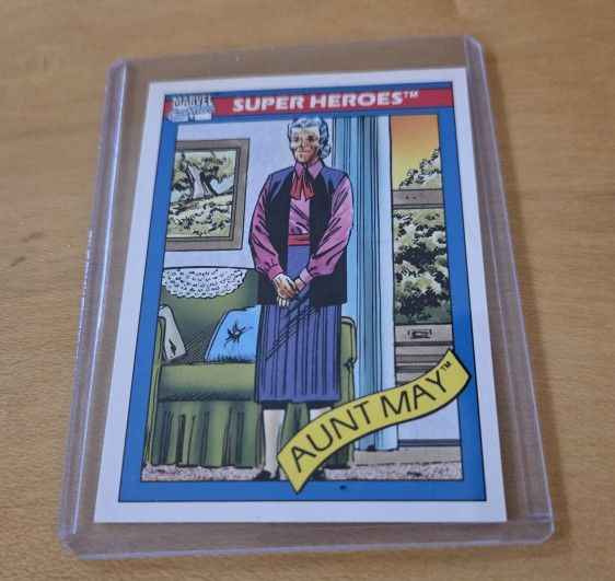 Vintage 1990 Impel Marvel Trading Card #28 Aunt May RJS