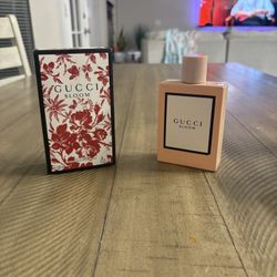 Selling Gucci Bloom 