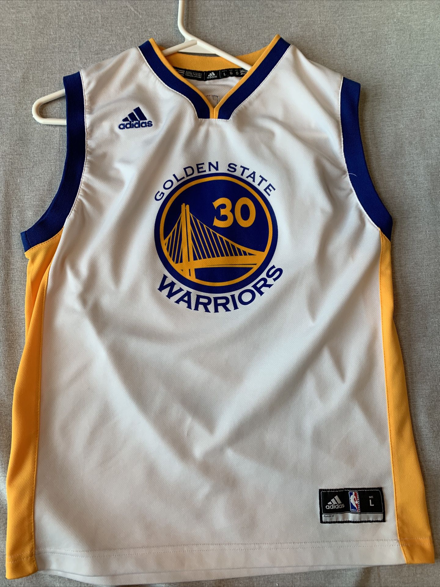 Steph Curry Golden State Warriors NBA Adidas Jersey Size Youth Large for  Sale in Spring, TX - OfferUp