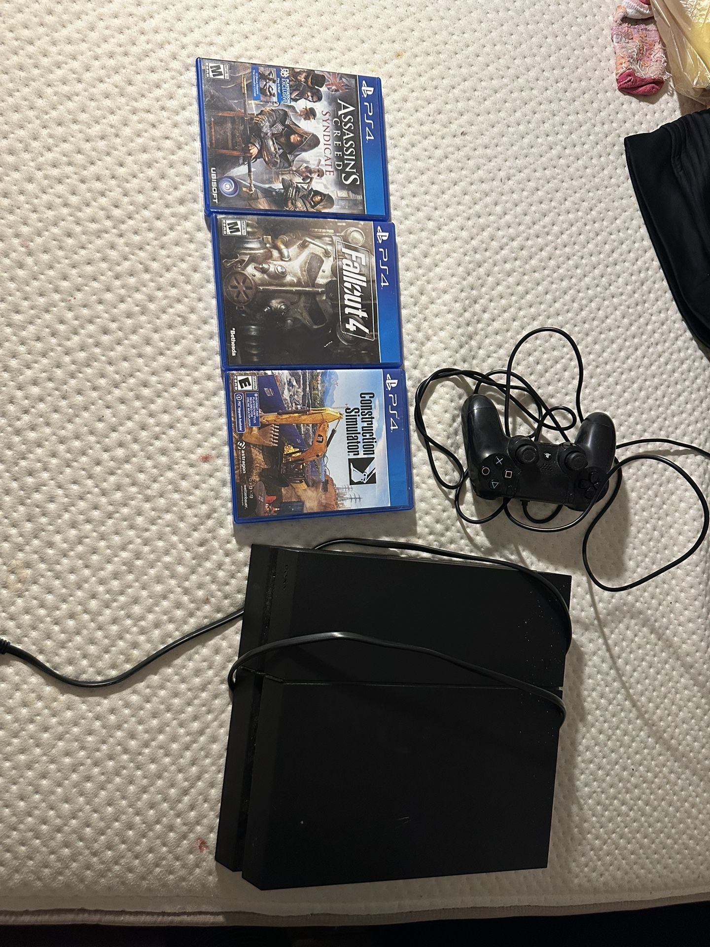 PS4 With 3 Games