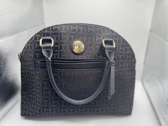 Tommy Hilfiger Satchel Handbag – Classic & Stylish
