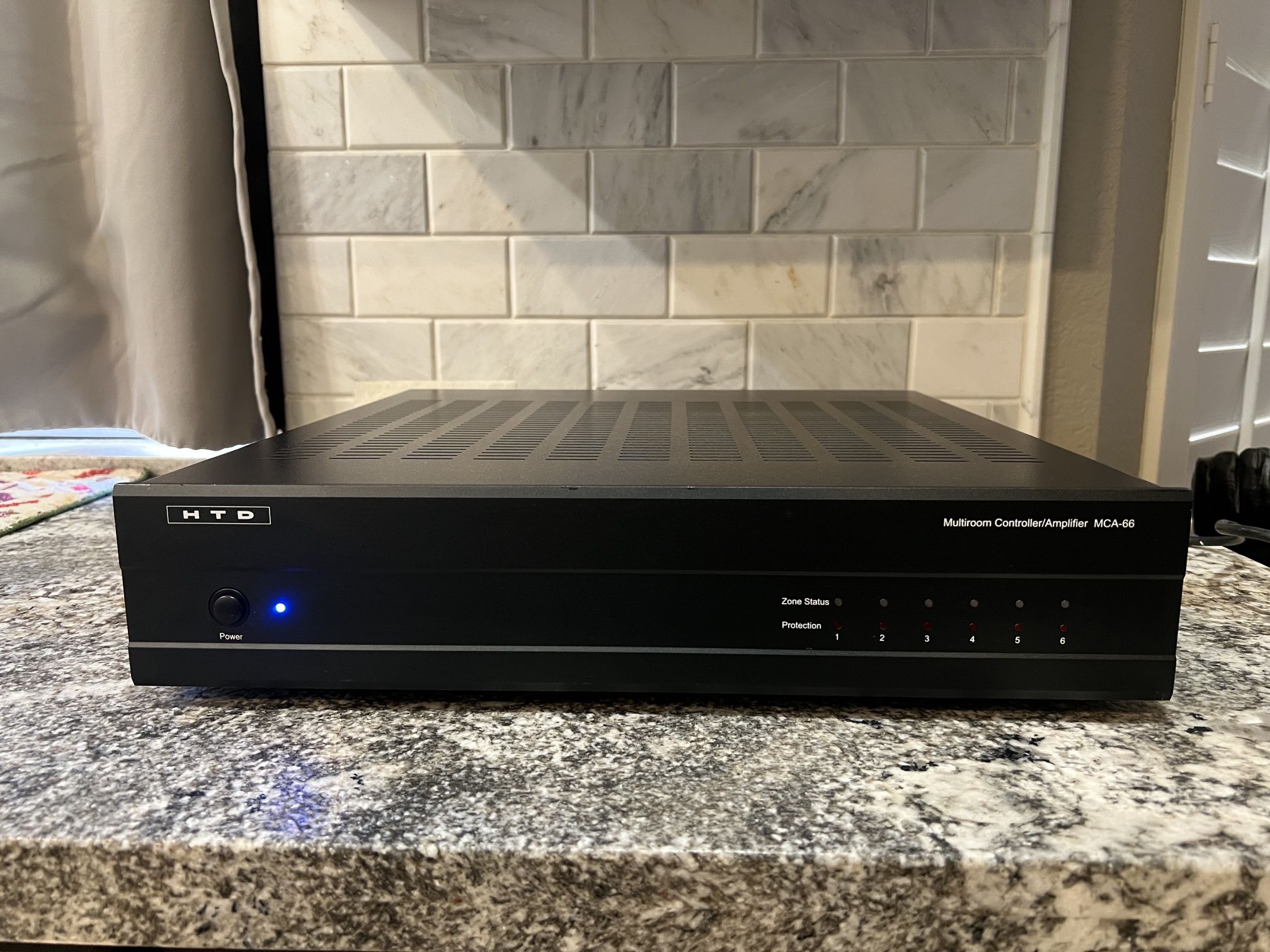 HTD Multroom Controller/Amplifier MCA-66