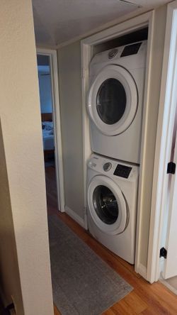 *** READ Samsung Stackable Washer and Dryer ***