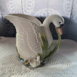 Swan Vase 