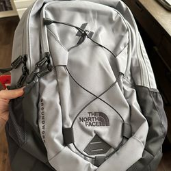 Brand New North Face Backpack Groundwork Fit Labtop 15in 