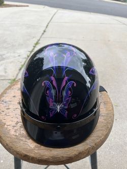 Women’s Sz S D.O.T Helmet With Graphics