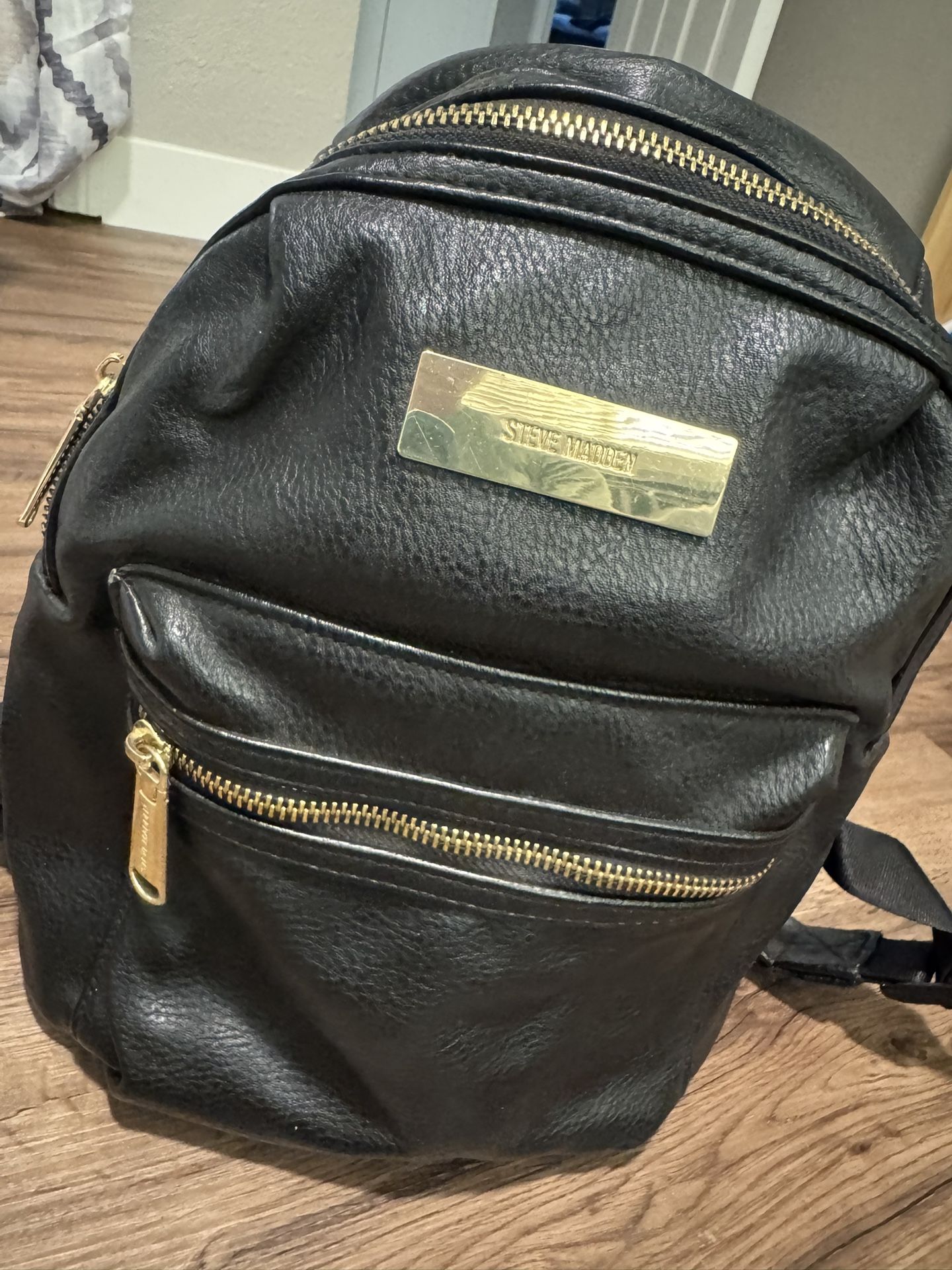 Steve Madden Backpack for Sale in Upland, CA - OfferUp