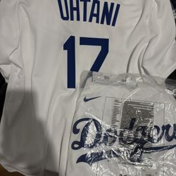 Brand New  LA Dodgers Jersey