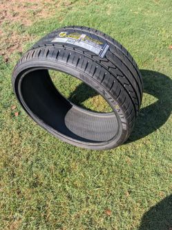 1) 305/25/22 lexani tire