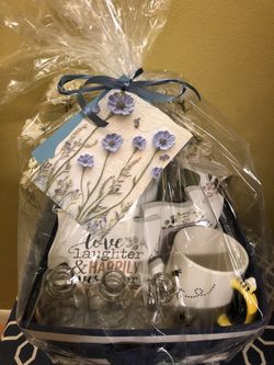 Gift Basket - Blue & White