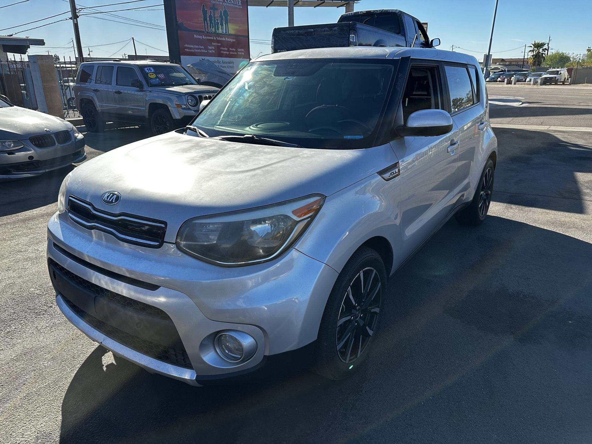 2017 KIA SOUL + VIN: KNDJP3A54H7481305 K N D J P 3 A 5 4 H 7 4 8 1 3 0 5 4 DOOR WAGON/SPORT UTILITY 2.0L I4 F DOHC 16V GASOLINE FRONT WHEEL DRIVE