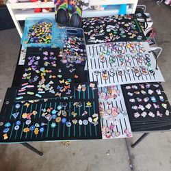 Croc Charms $1 Each Buy 10 Get 2 Free! 