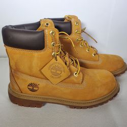 Timberland Linden Woods Women's Brown  Boots - Size 6