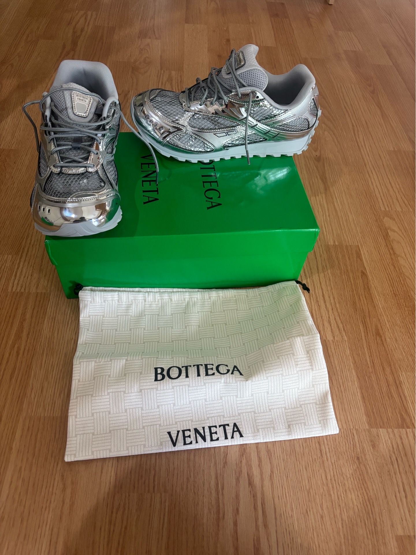 Bottega Veneta Orbit