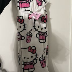 Hello kitty strawberry milkshake blanket 