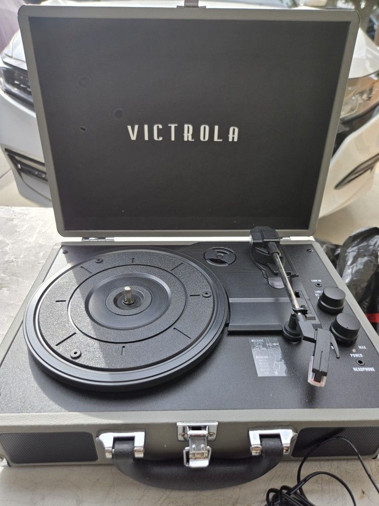 Victrola Journey Suitcase Record Player Turntable