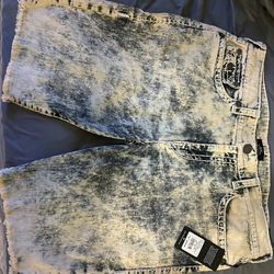 TRUE RELIGION SHORTS 