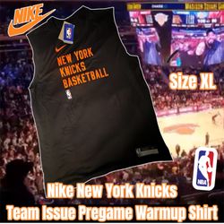 Nike New York Knicks Team Issue Pregame Warmup S/S Shirt (Black) Mens Size XL