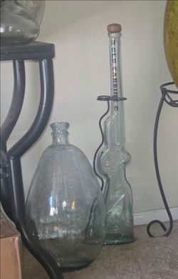 Institucional Old Carbine Resposado 100% Agave Tequila 1 liter Novelty Rifle Glass Bottle in stand