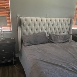 King Bedroom Set. Two Night Stands Dresser And Mirror And  Chest 