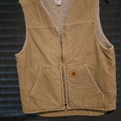 Mens carhart vest ( v26-FRB ) size medium