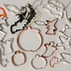 A Variety Of Halloween Cookie Cutters!
