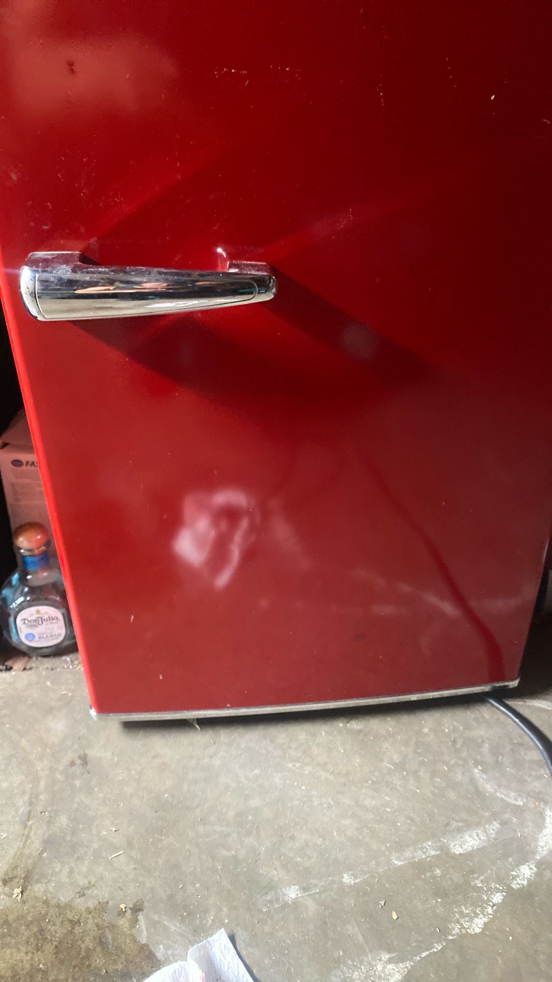 Galant Mini Refrigerator Works Great - Main Image