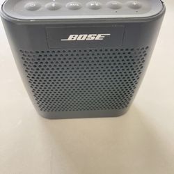 Bose SoundLink Color Wireless Bluetooth Speaker Black 415859-Great Condition.