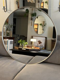 TokeShimi-Brushed Nickel Frame 36 Inches Brand New