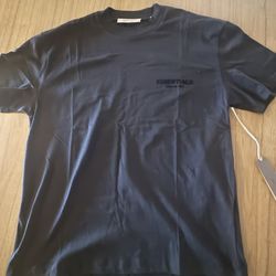Men's  Essentials Fear Of God Black T Shirt - Small