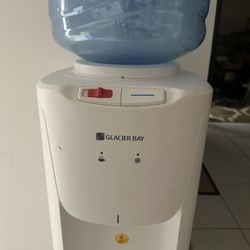 Water Dispenser 