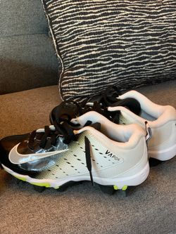 Youth Football Cleats