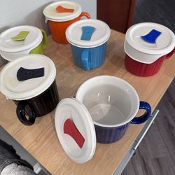 Set of 6 CorningWare mugs