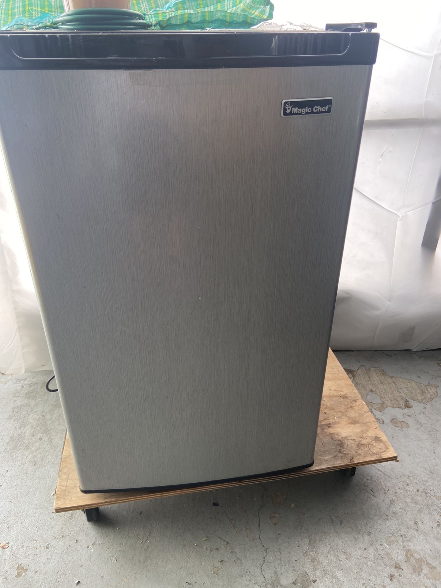 Magic Chief Mini Fridge