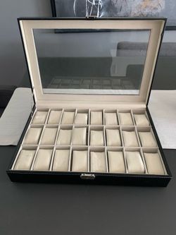 Watch box  keeper