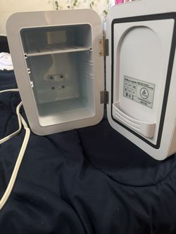 Flawless Mini Fridge