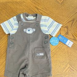 Carters NB Two Piece Outfit